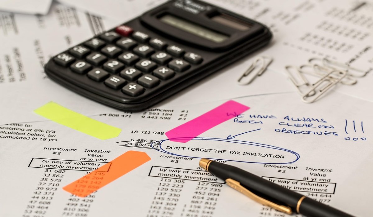 Managing Suppliers and Stock Levels Efficiently